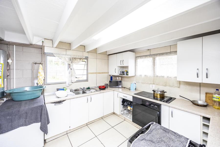 3 Bedroom Property for Sale in Cambridge West Eastern Cape
